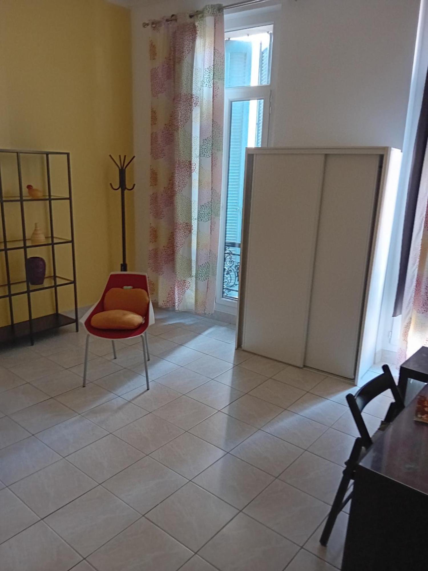 Quartier De Verdure "Cours Julien La Plaine "Chambre Privee Dans Appartement Marseille Exterior photo